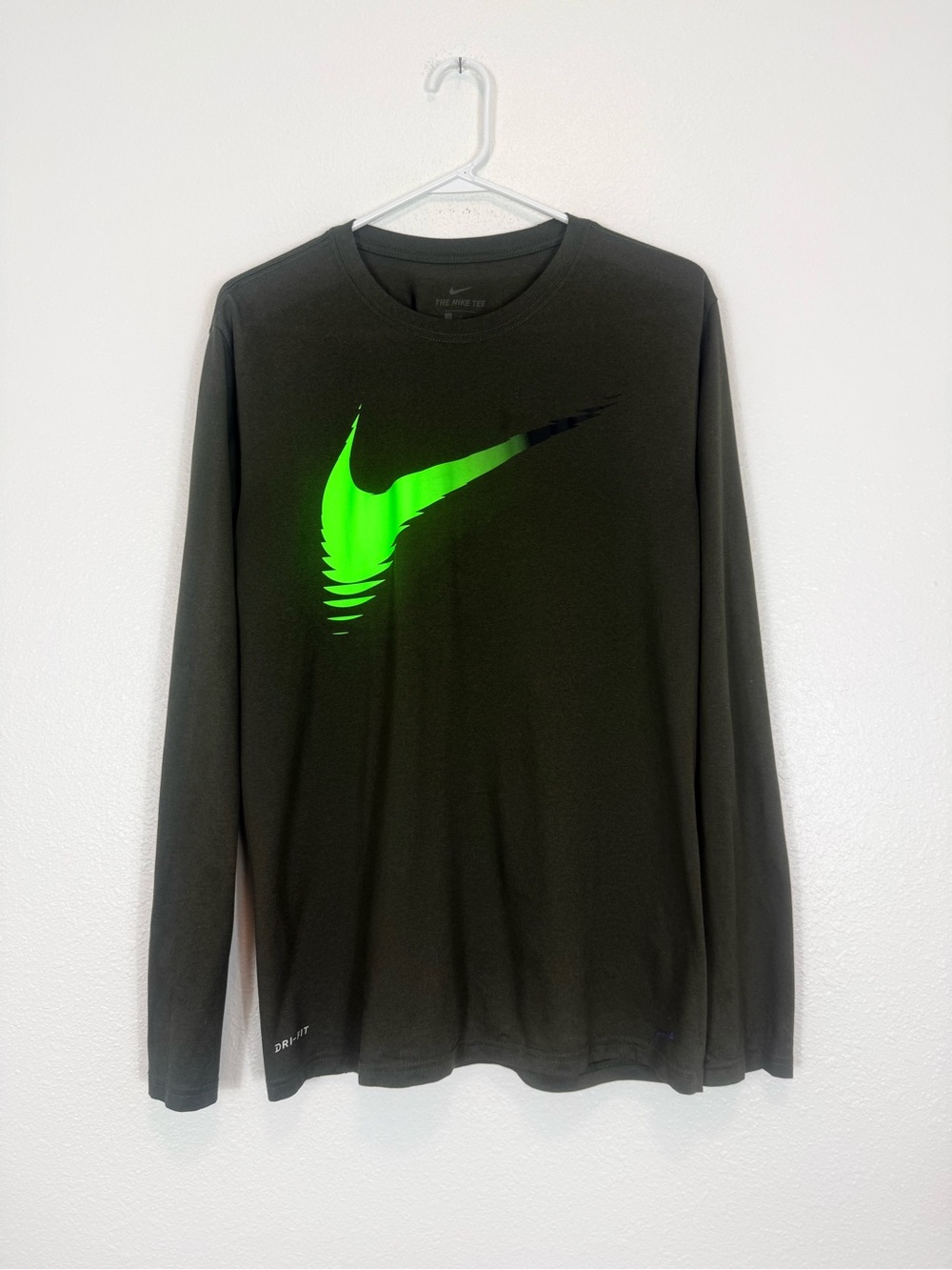 Nike Hunter Green Neon Green Swoosh Long Sleeve T-Shirt